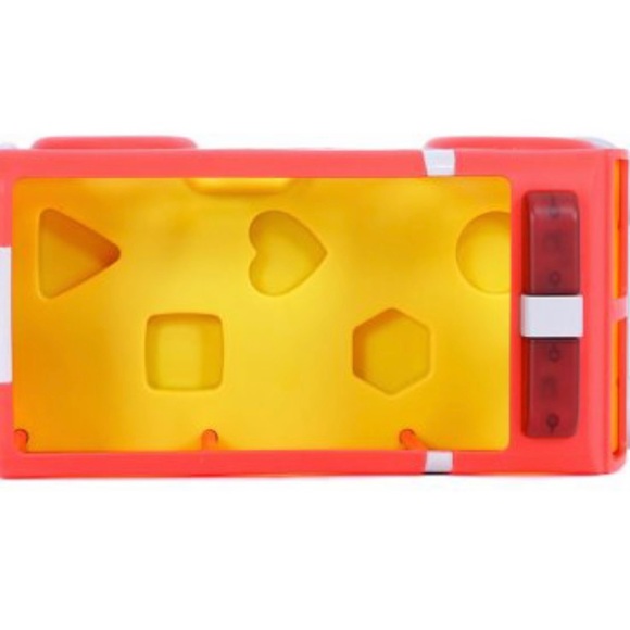 Cocomelon Sing And Dance Time Fire Truck RC - Picture 5 of 8